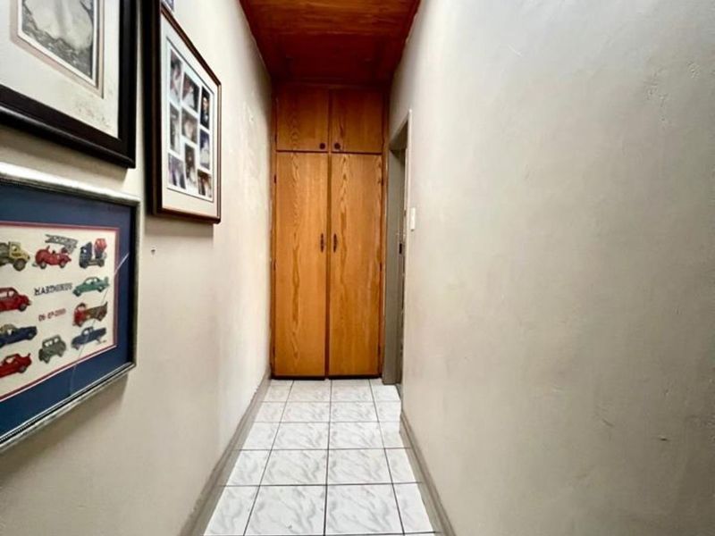 House For Sale in Ermelo Central - Photo 4