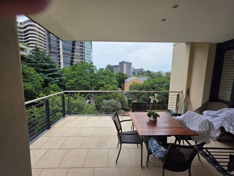 House To Rent in Bryanston East - Photo 5