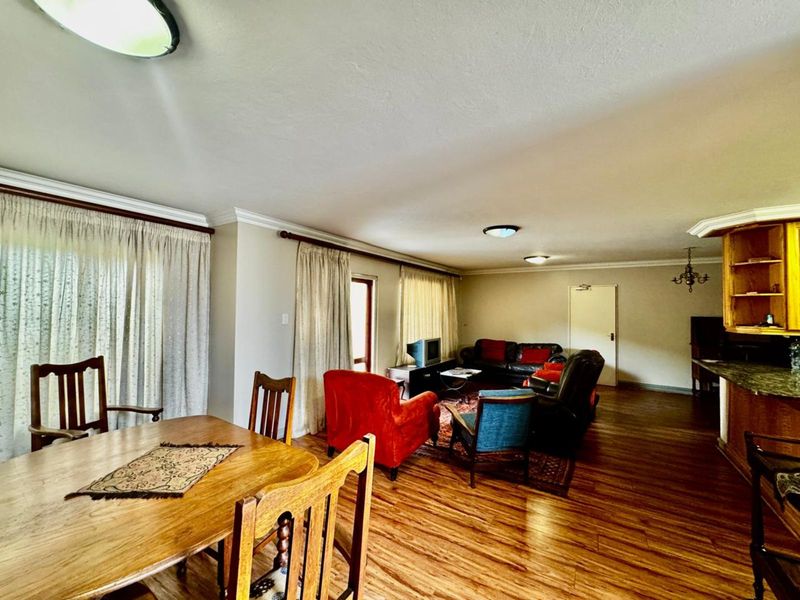 House For Sale in Secunda Central - Photo 3