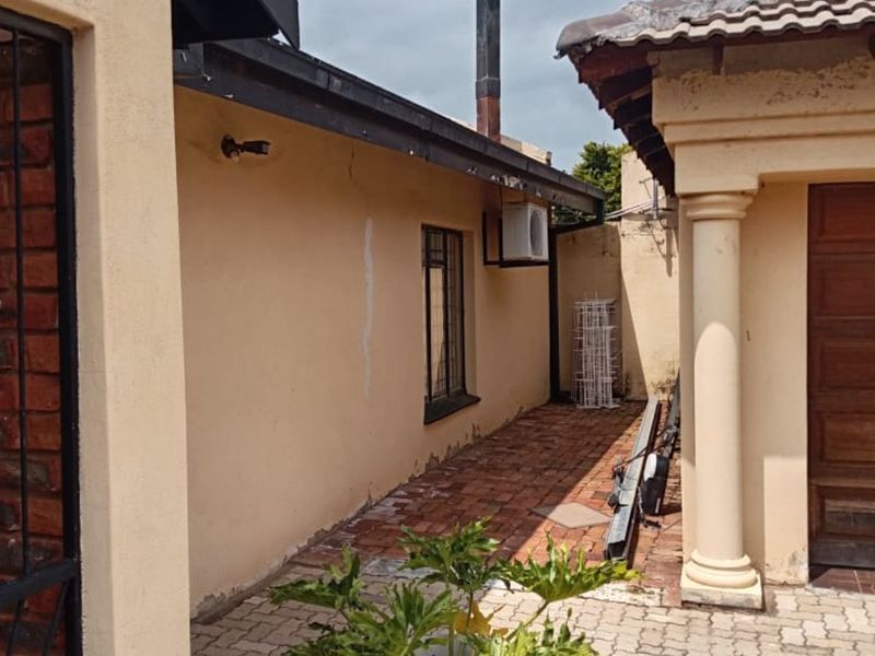 House To Rent in Fauna Park - Photo 5