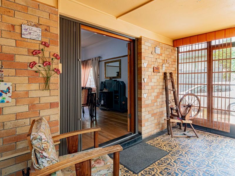 House For Sale in Florida - Photo 6