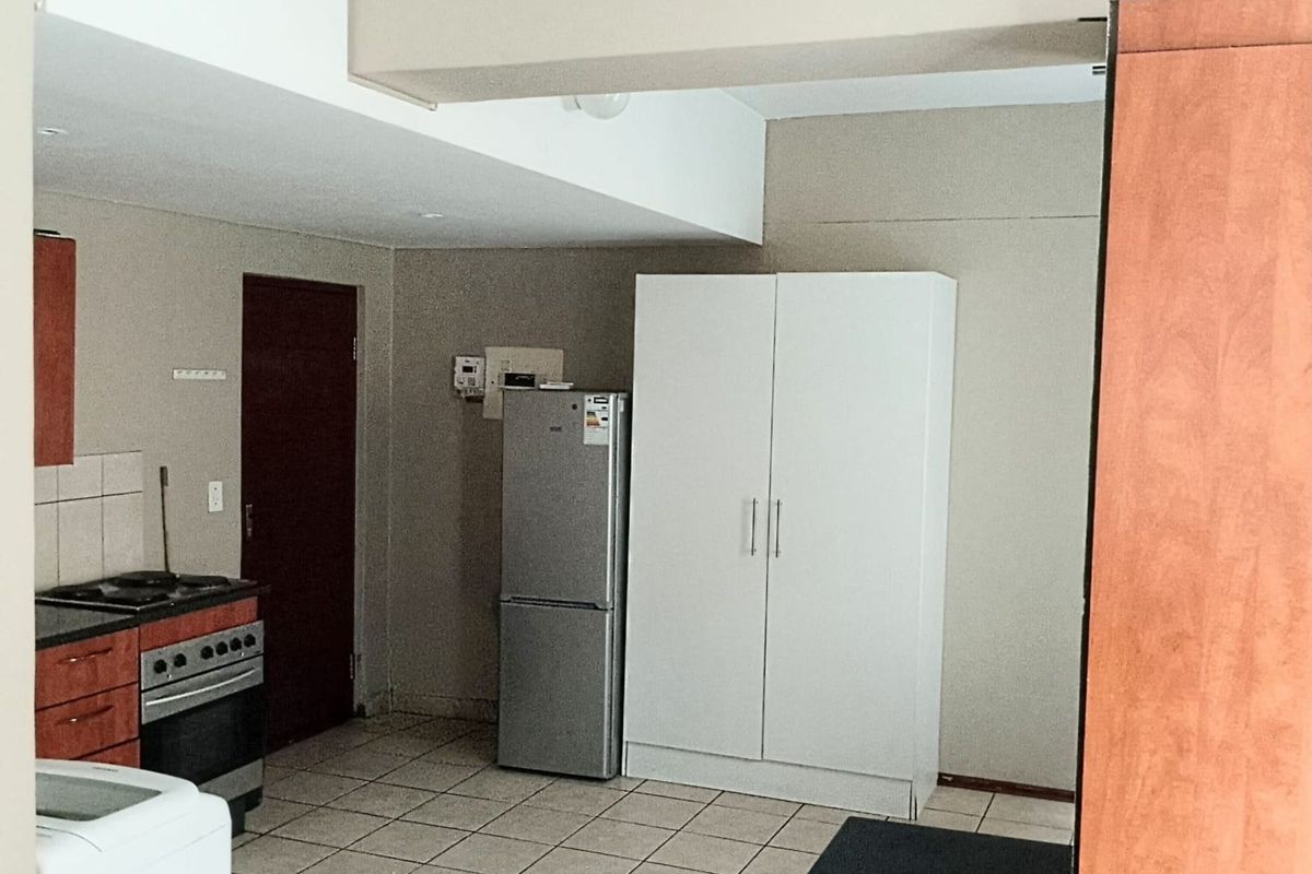 Apartment For Sale in Braamfontein - Photo 5