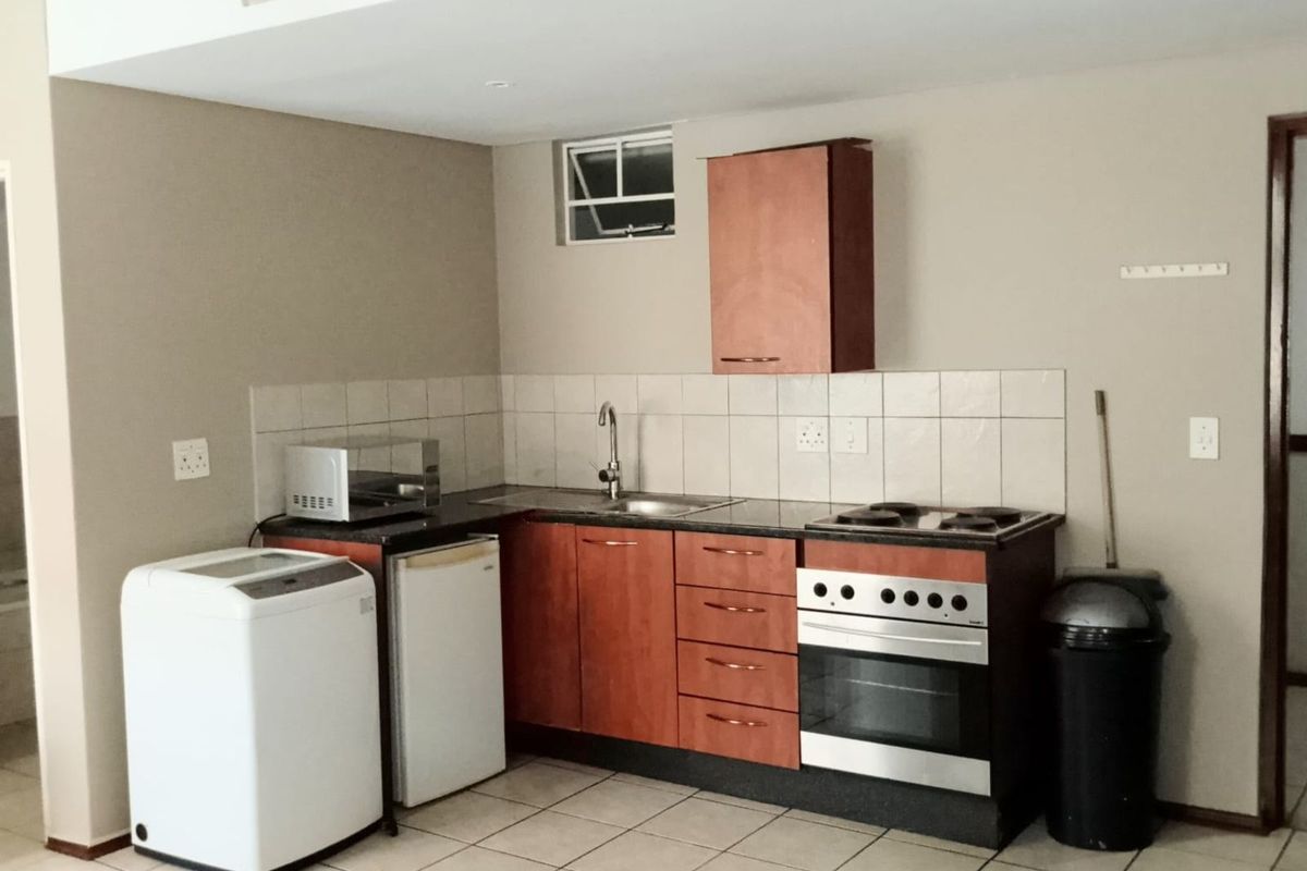 Apartment For Sale in Braamfontein - Photo 4