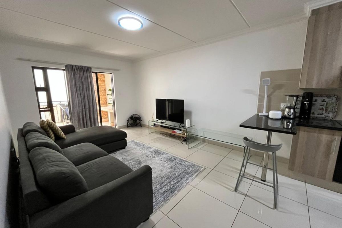 Townhouse For Sale in Fairleads - Photo 4