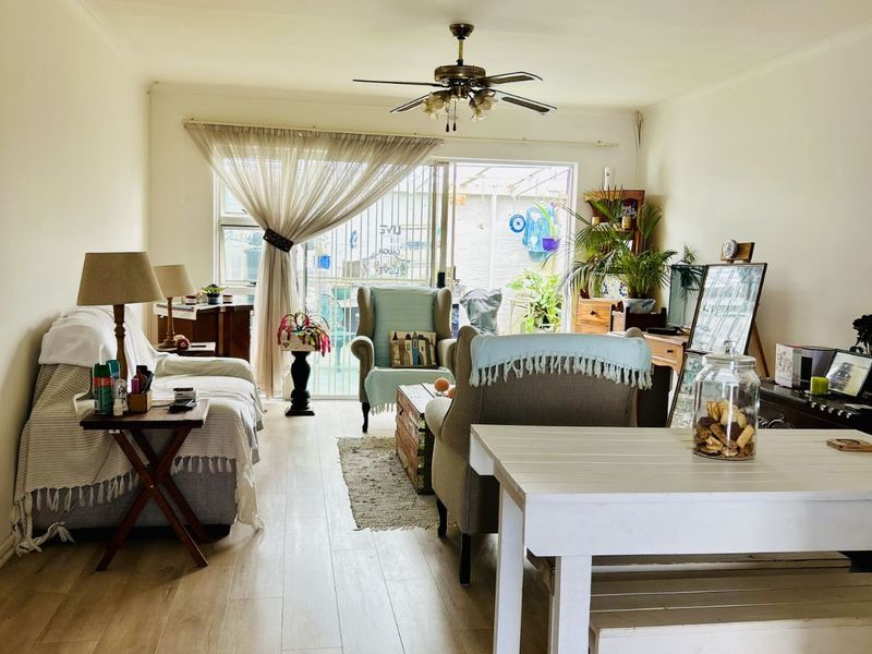 House For Sale in George Central - Photo 8