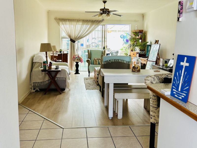 House For Sale in George Central - Photo 7