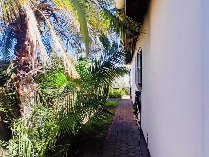 House For Sale in George Central - Photo 5