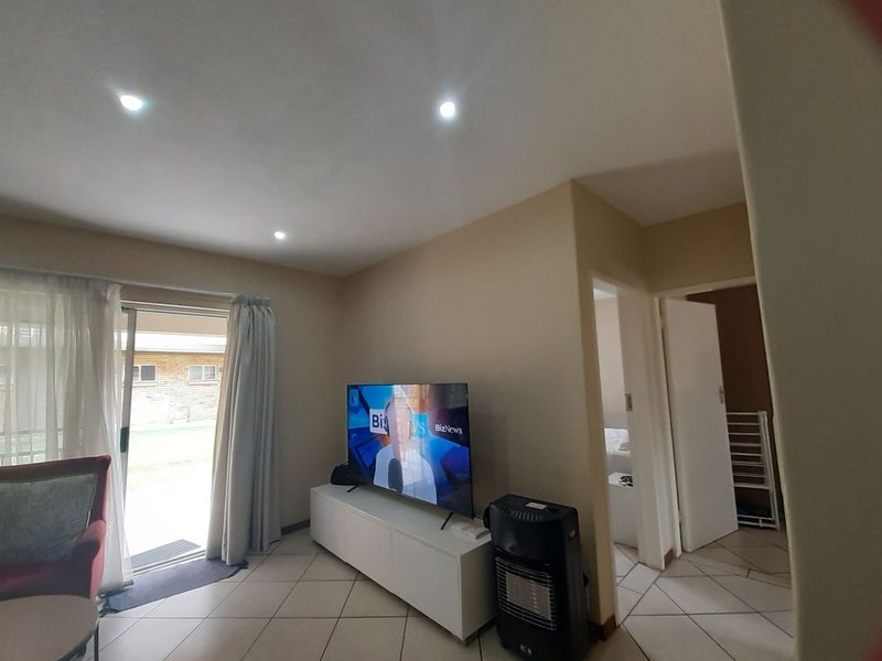 Apartment For Sale in Monavoni - Photo 2