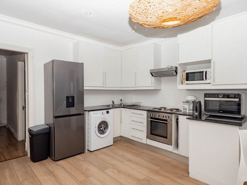 Apartment To Rent in Mountainside - Photo 7