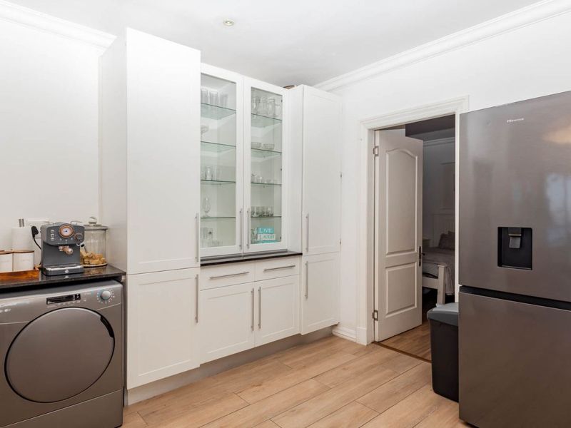 Apartment To Rent in Mountainside - Photo 8