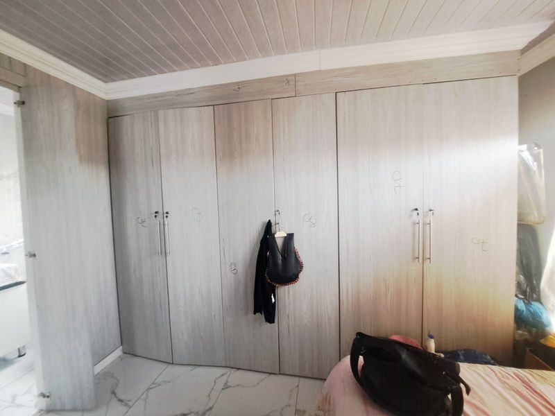 House For Sale in Nellmapius - Photo 9