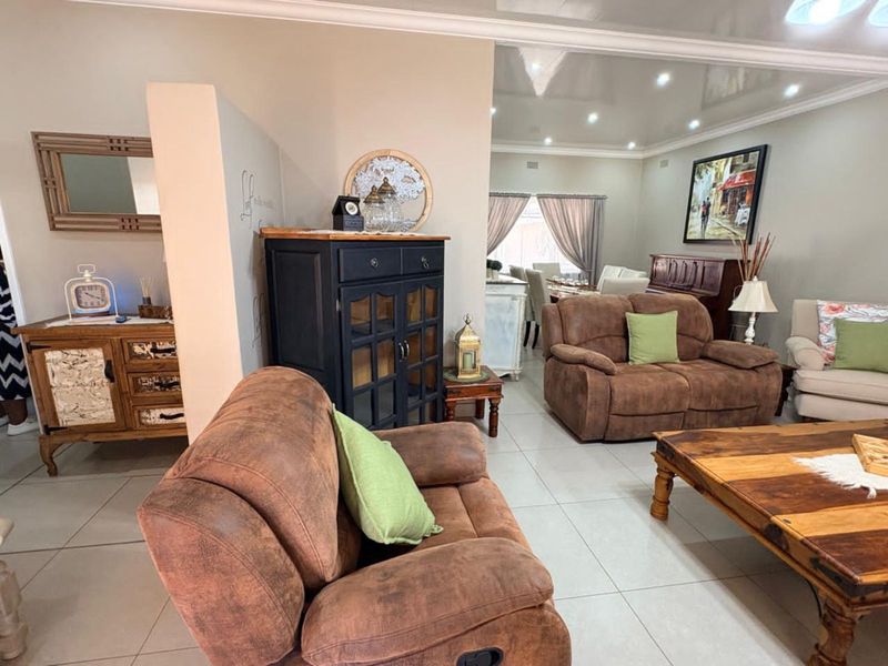 House For Sale in Hadison Park - Photo 8