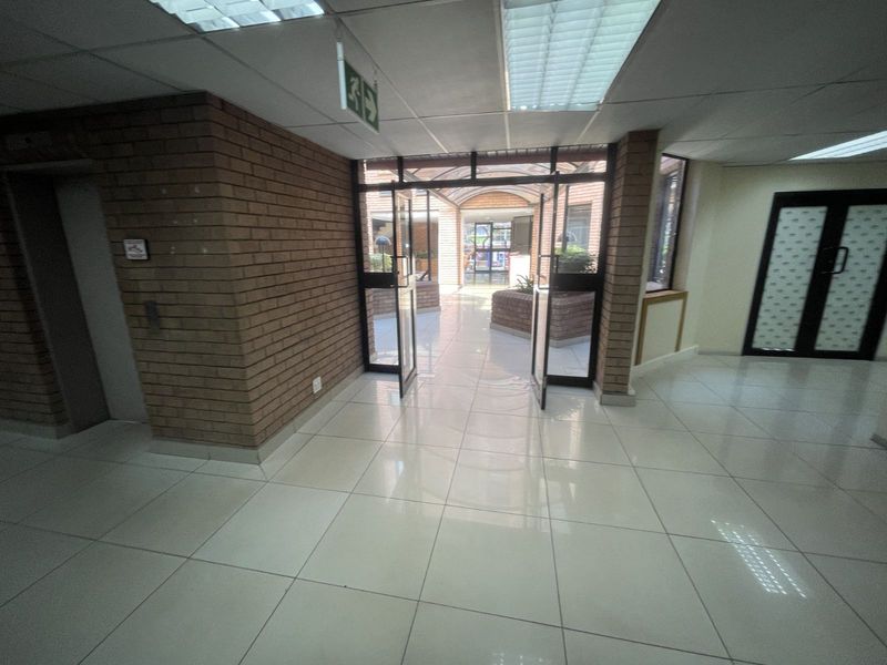 Office For Sale in Hatfield - Photo 6
