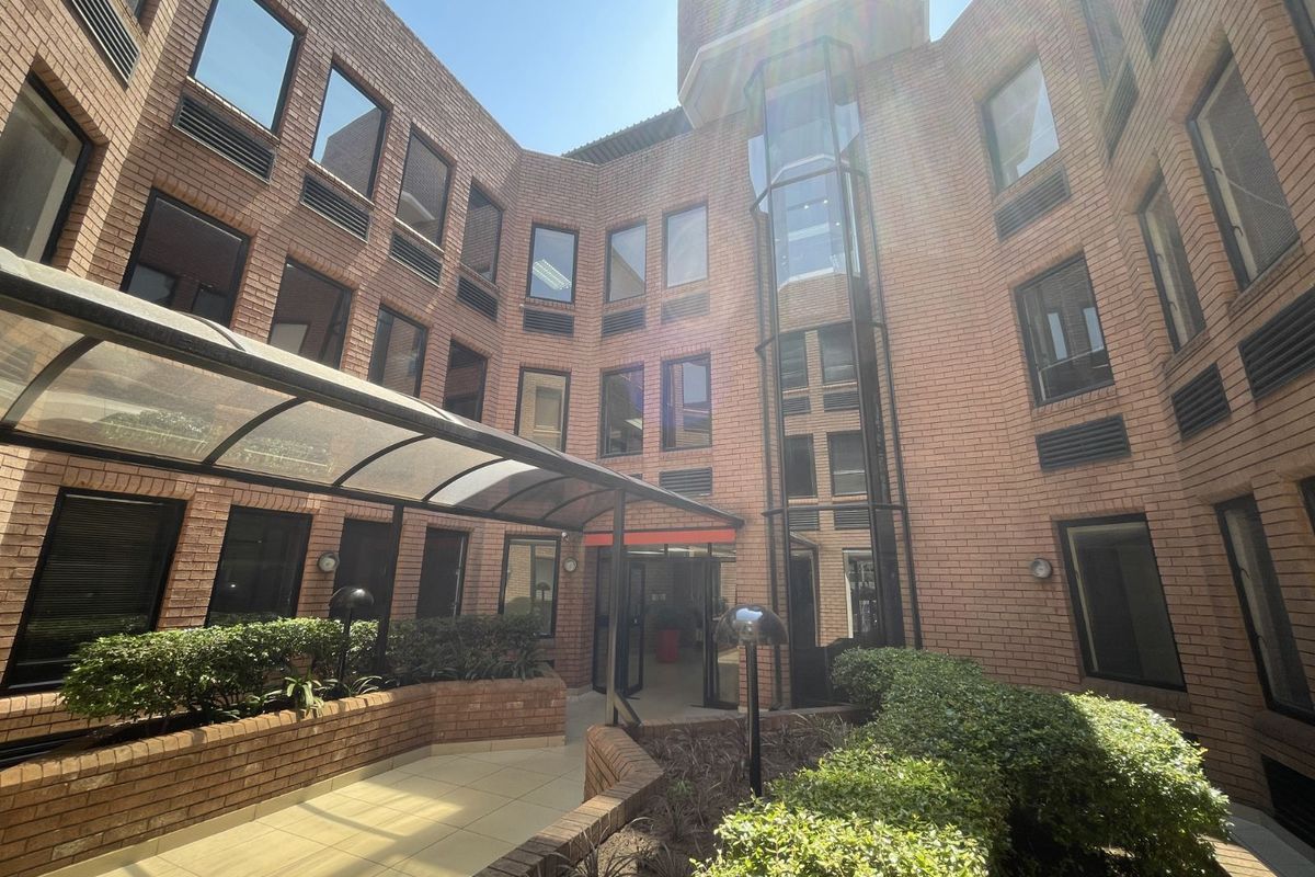 Office For Sale in Hatfield - Photo 2