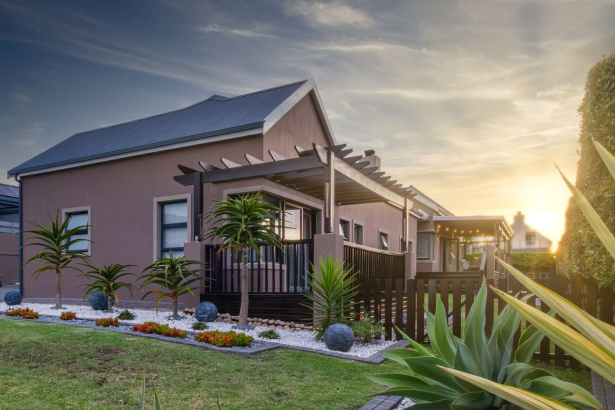 House For Sale in Kraaibosch - Photo 2