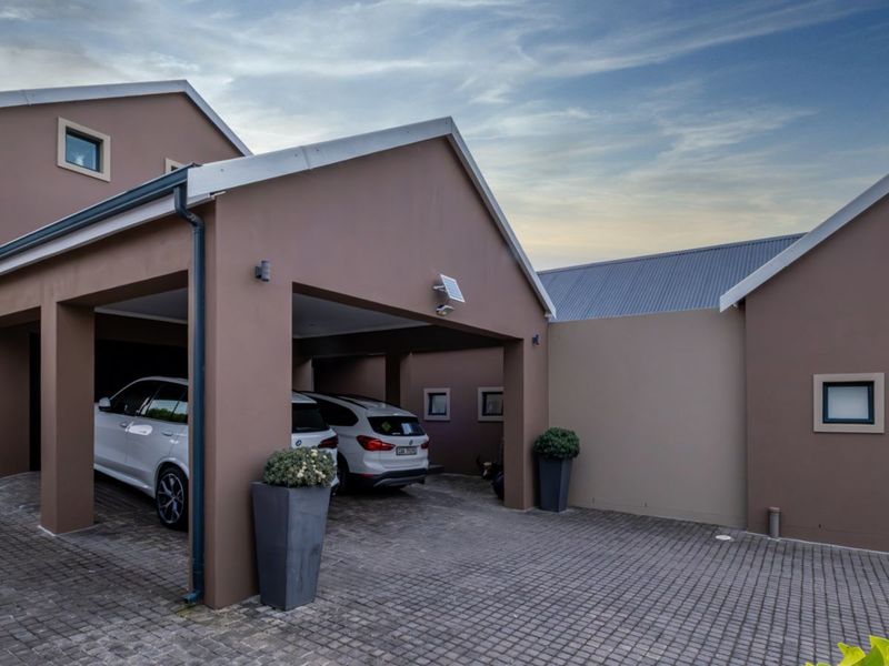 House For Sale in Kraaibosch - Photo 4