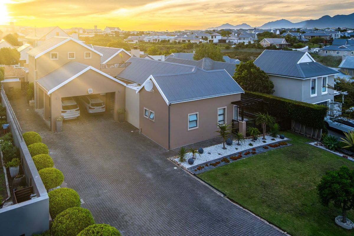 House For Sale in Kraaibosch - Photo 3