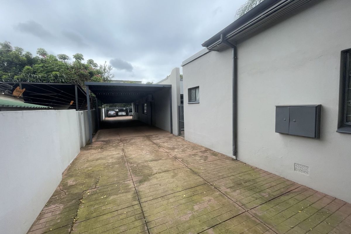 Office For Sale in Hatfield - Photo 3