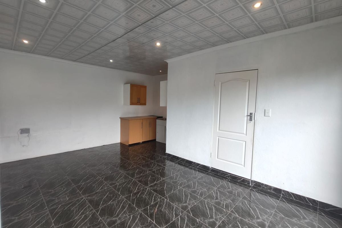 House To Rent in Linden - Photo 5