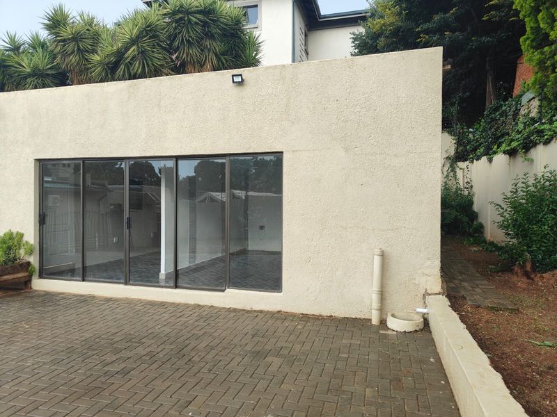 House To Rent in Linden - Photo 2
