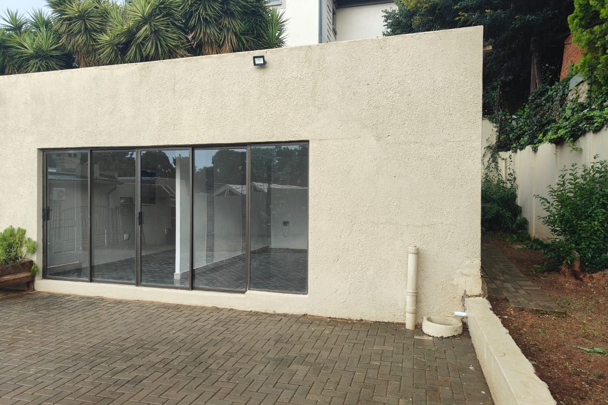 House To Rent in Linden - Photo 2
