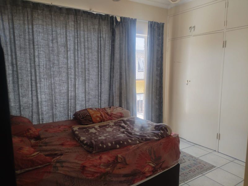 Townhouse For Sale in Queenswood - Photo 10