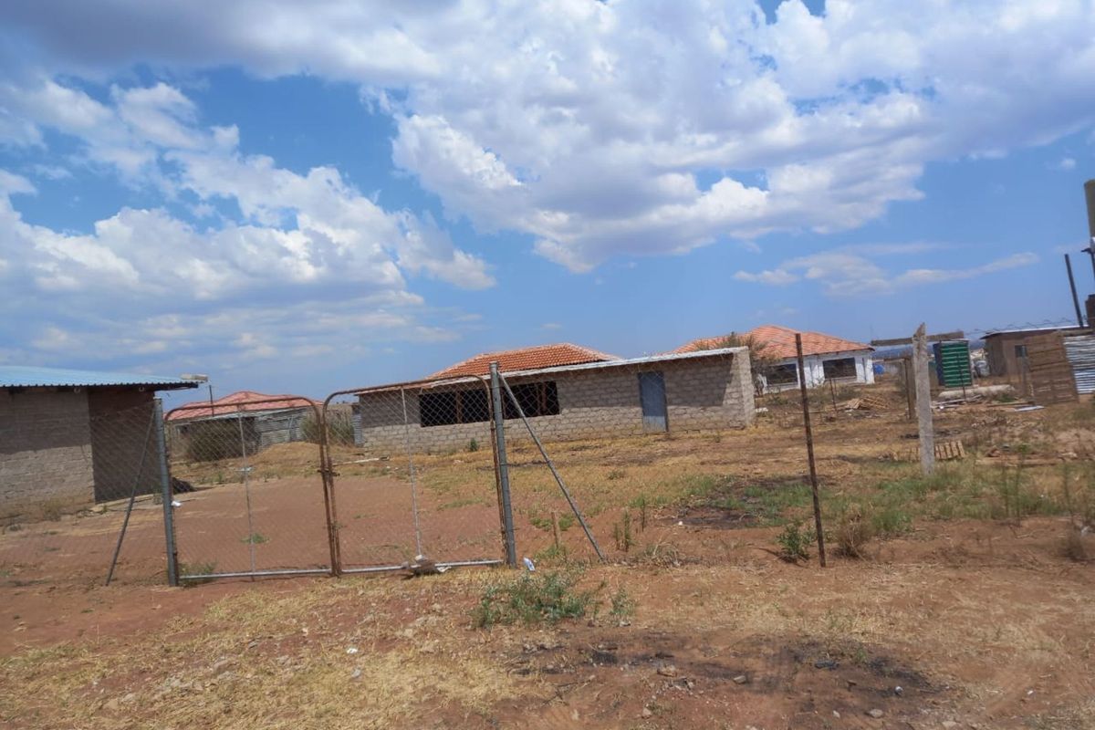 House For Sale in Mankweng - Photo 4