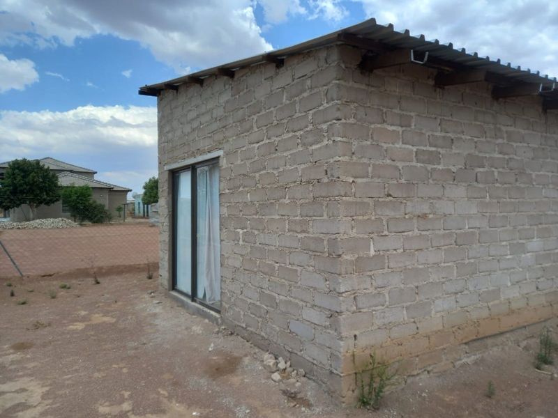 House For Sale in Mankweng - Photo 2