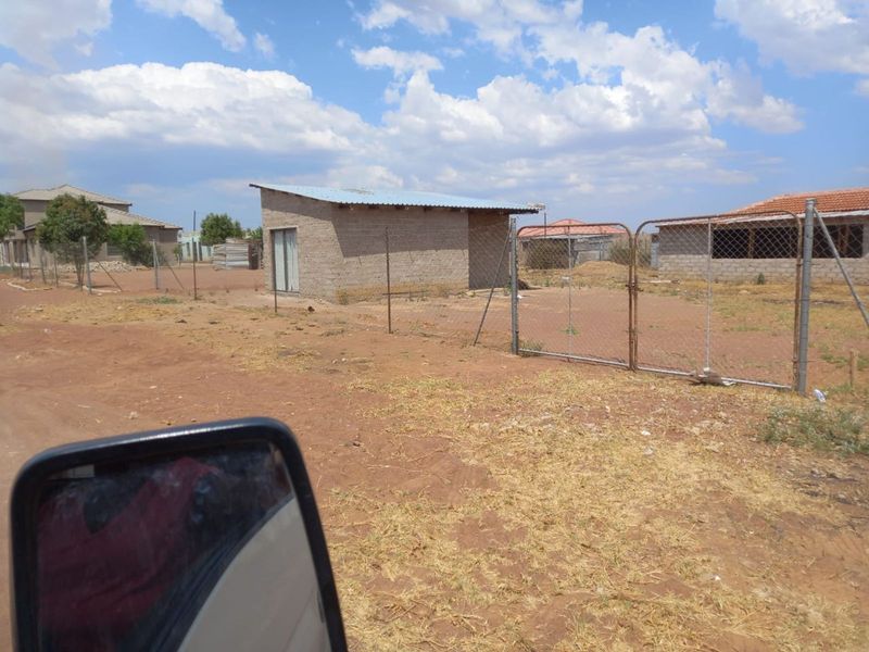 House For Sale in Mankweng - Photo 3