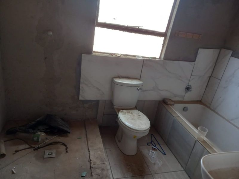 House For Sale in Mankweng - Photo 6