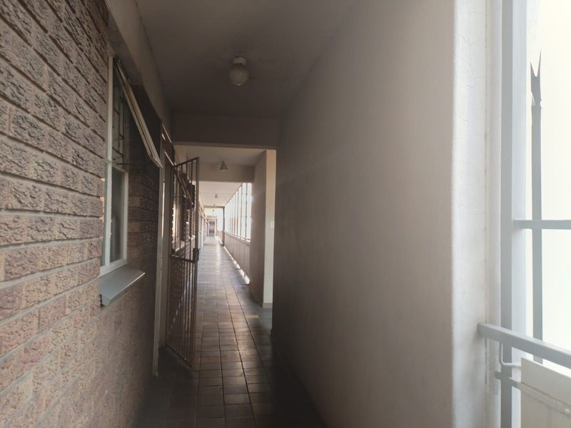 House For Sale in Sunnyside - Photo 3