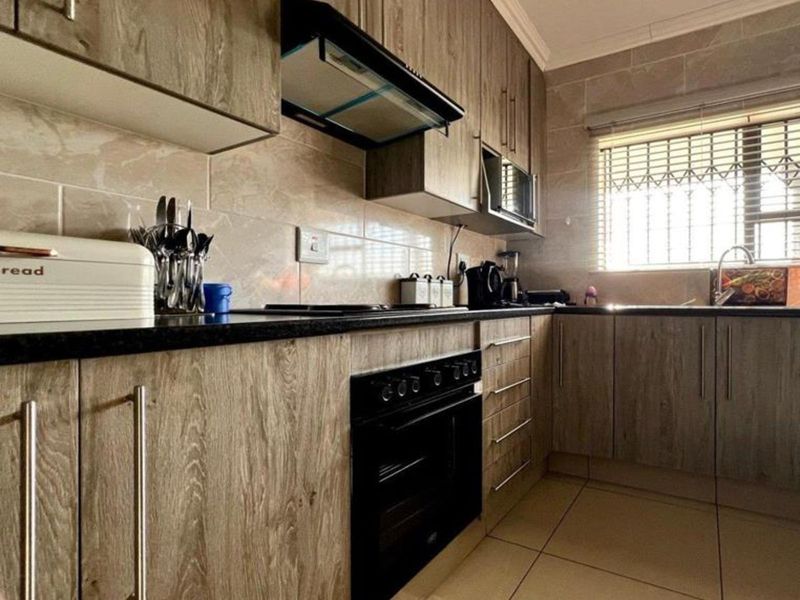 House For Sale in Cassim Park - Photo 10