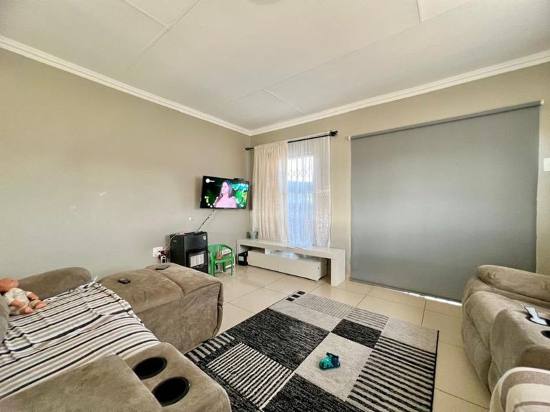 House For Sale in Cassim Park - Photo 6