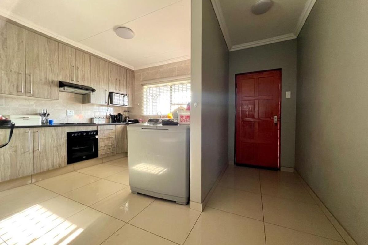 House For Sale in Cassim Park - Photo 4
