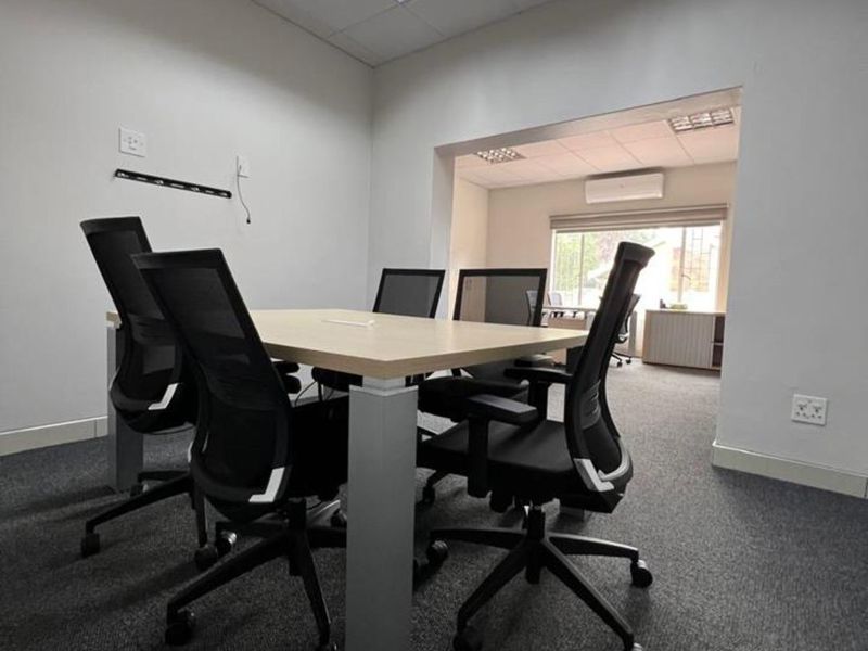 Office For Sale in Ermelo Central - Photo 8