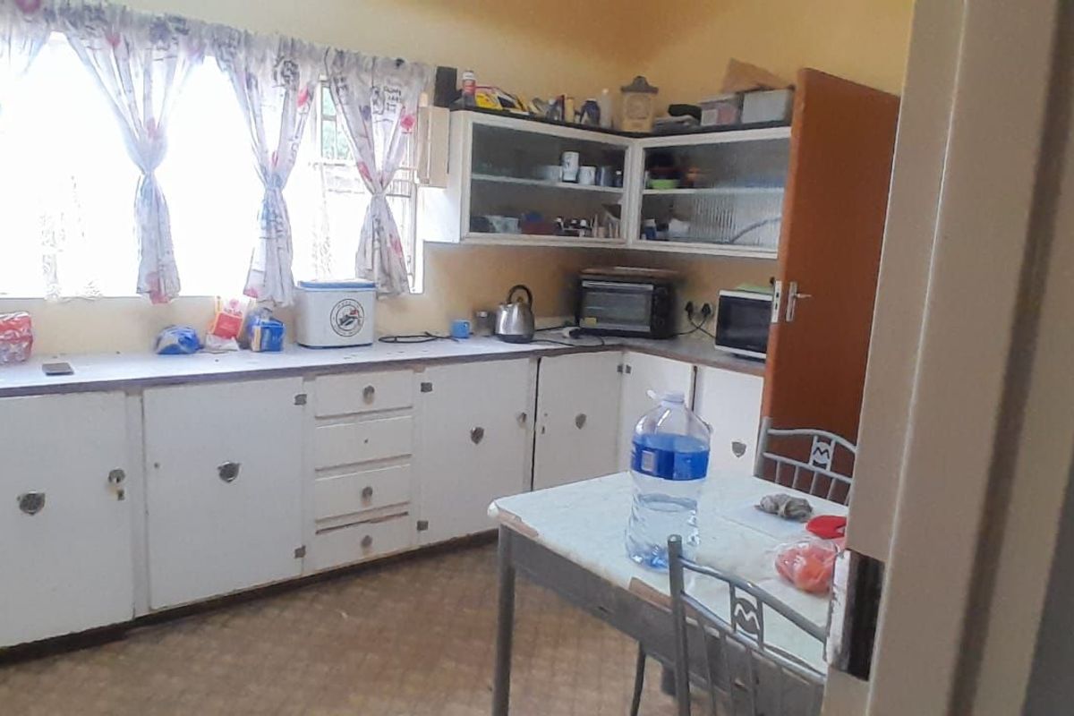 House For Sale in Christiana Central - Photo 2