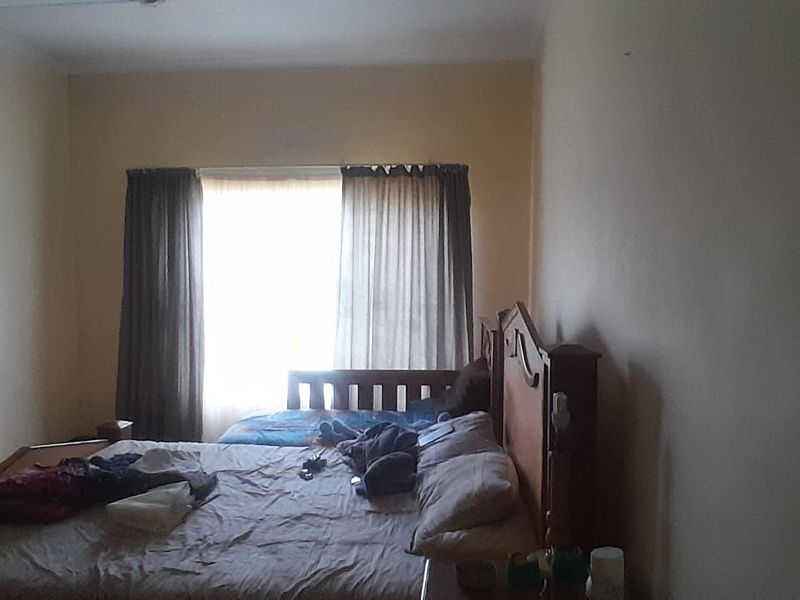 House For Sale in Christiana Central - Photo 4