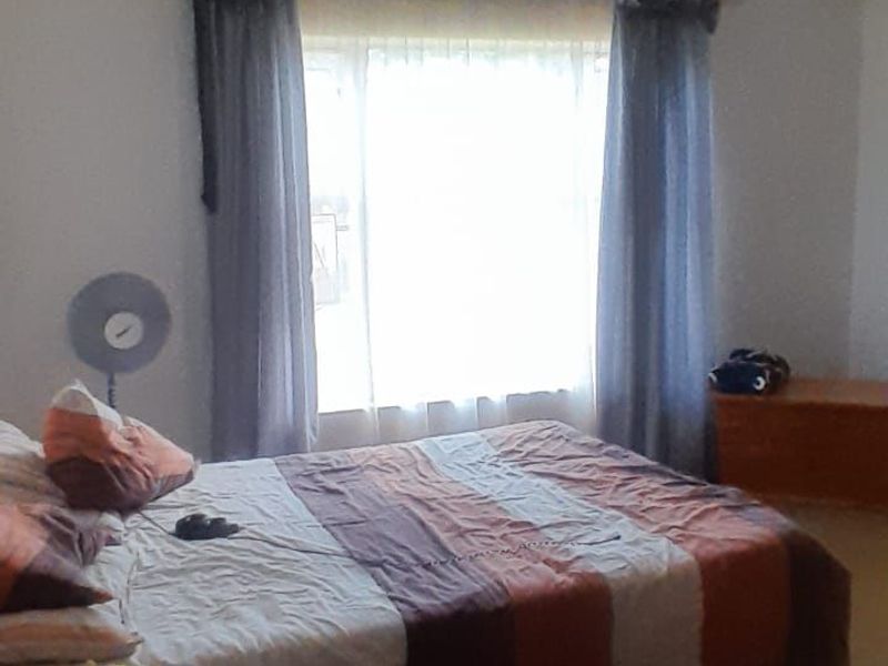 House For Sale in Christiana Central - Photo 6