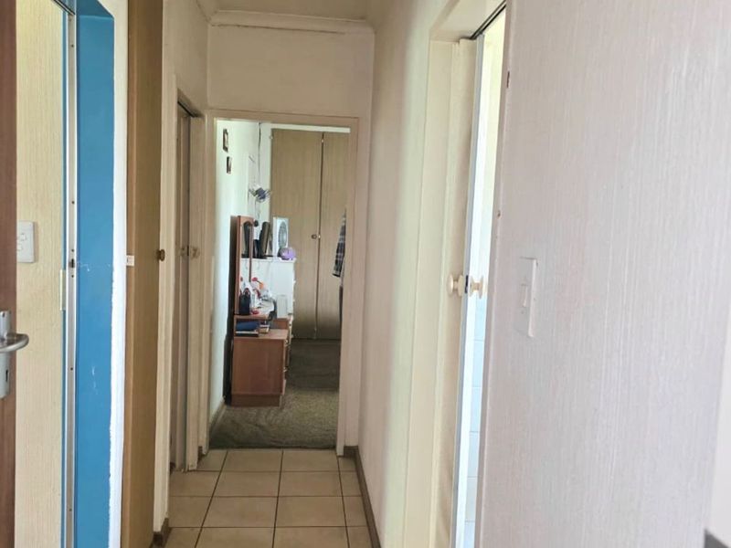 House For Sale in Eldorette - Photo 7