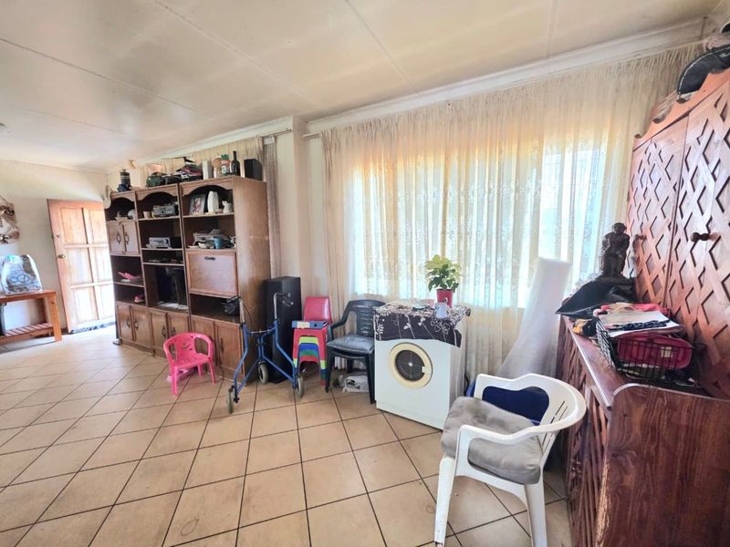 House For Sale in Eldorette - Photo 4