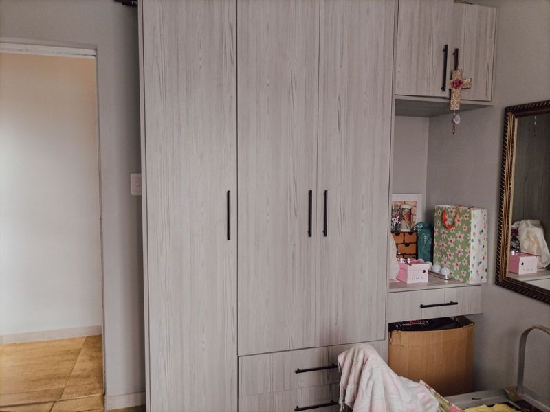 Townhouse For Sale in Pacaltsdorp - Photo 9