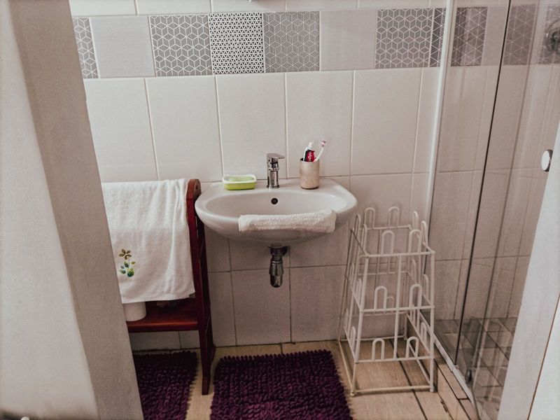 Townhouse For Sale in Pacaltsdorp - Photo 7