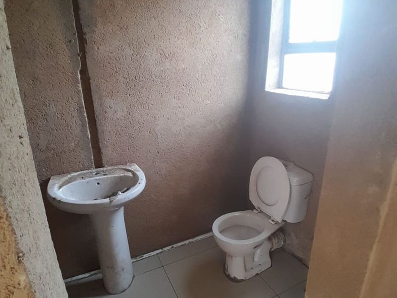 Apartment For Sale in Hammanskraal Central - Photo 4