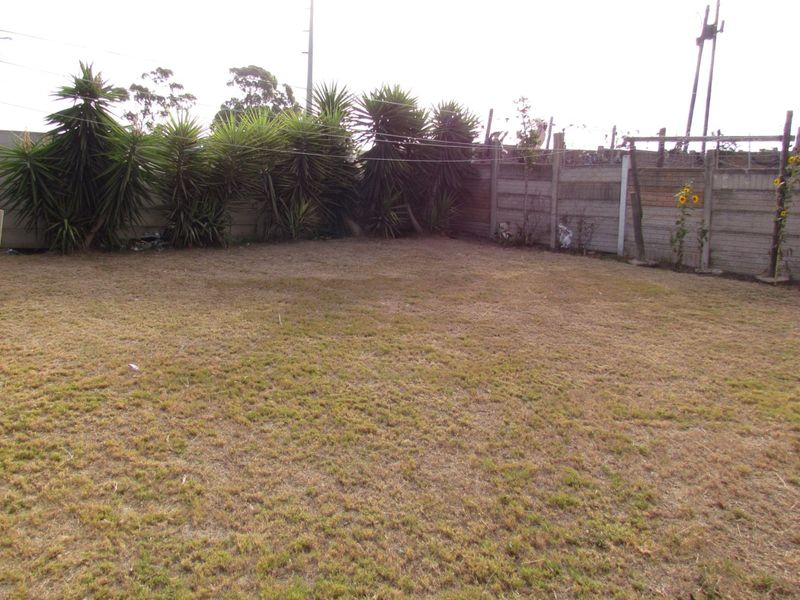 House For Sale in Arcadia - Photo 8
