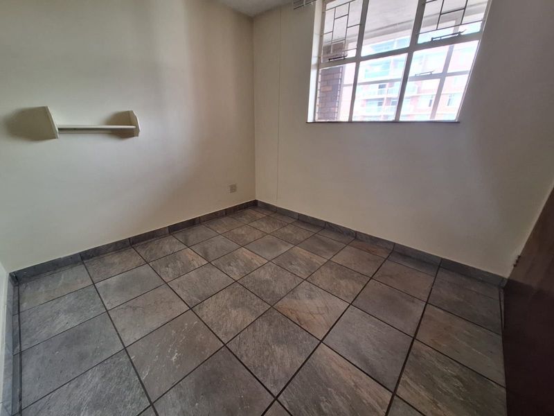 Apartment For Sale in Rietfontein - Photo 10