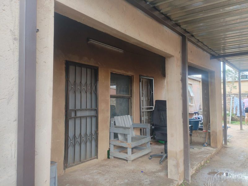 House For Sale in Nellmapius - Photo 4