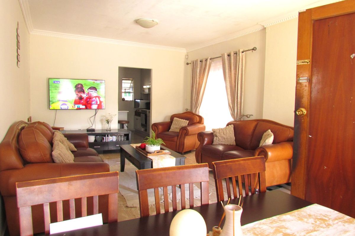 House For Sale in Jarman - Photo 5