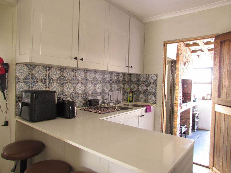 House For Sale in Jarman - Photo 7