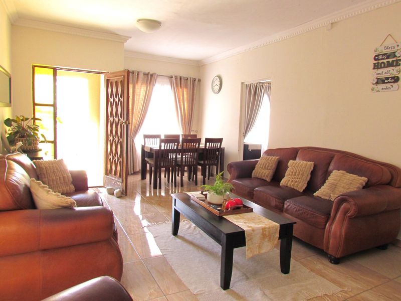 House For Sale in Jarman - Photo 6