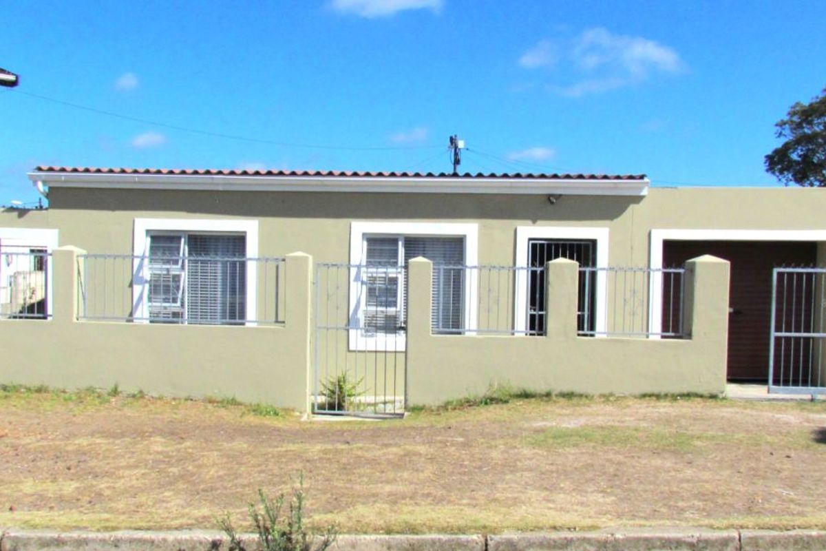 House For Sale in Jarman - Photo 3